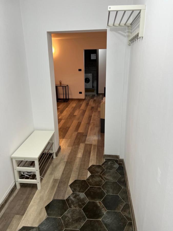 Sunny Luxury Home G. Enescu Suceava Buitenkant foto